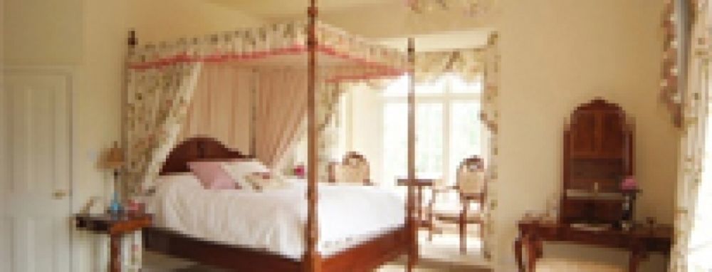 Dunsley Hall 5*